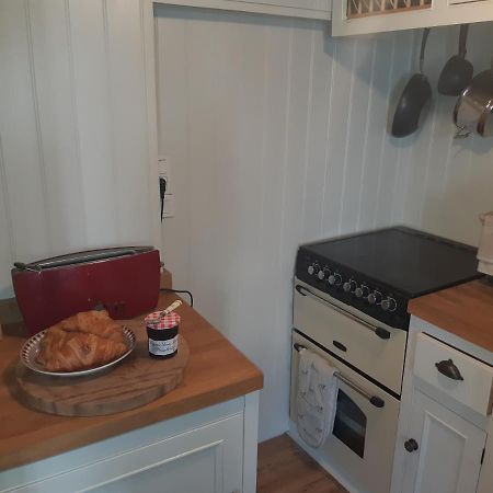 Bri22 -Lanvallay - La Petite Madeleine Villa Динан Екстериор снимка